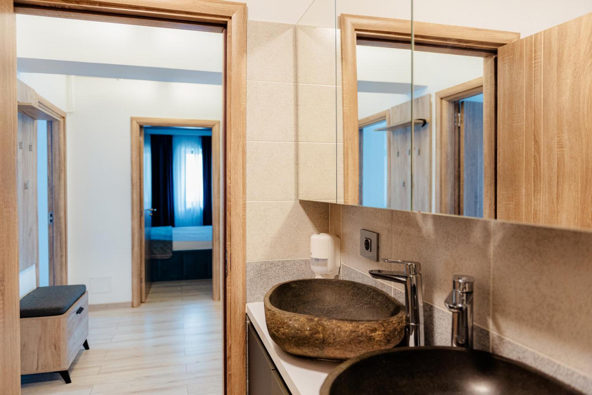 דירות בוקרשט The Blue Norwegian House מראה חיצוני תמונה